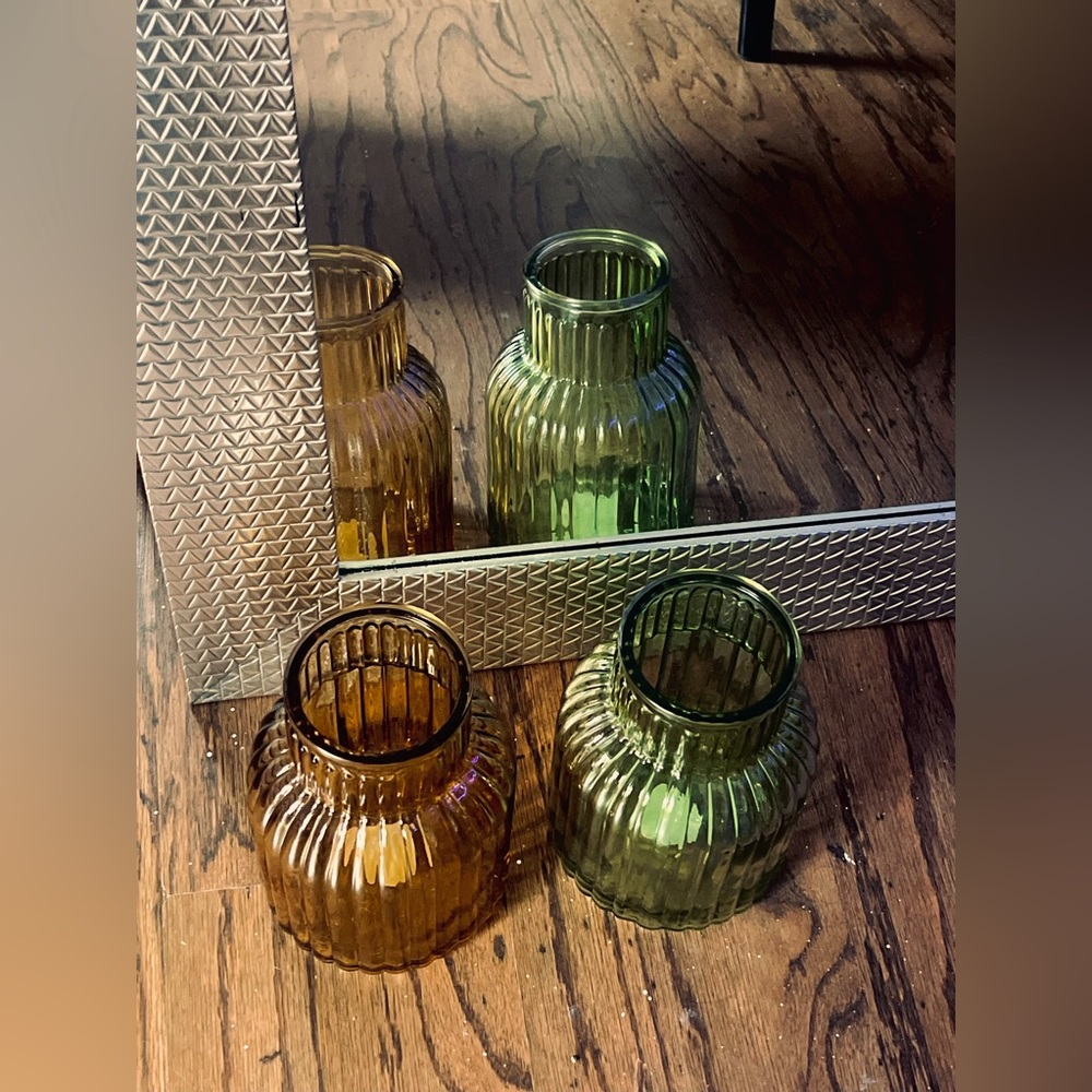 Pair of Vases: green and brown colored glass